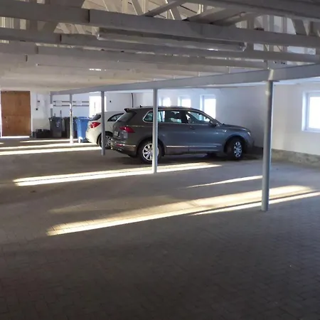 דירה Gut-rattelvitz-parterre-b-hochwertig-sauna-kamin-etankstelle-spielscheune-15-000qm-parkland *